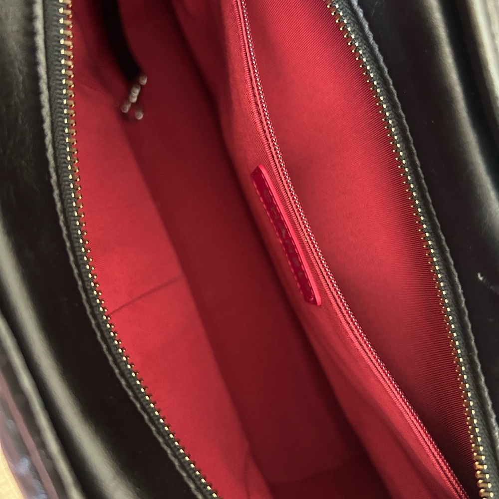 Chanel Gabrielle hobo quilted bag - Picture 3 of 13